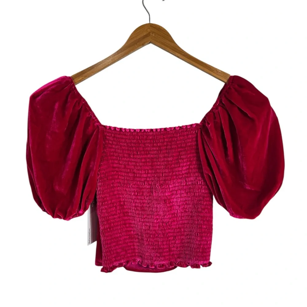 NWT Reformation Luka Velvet Top Rhubarb Red Size 0 Short Puff Sleeves Smocked